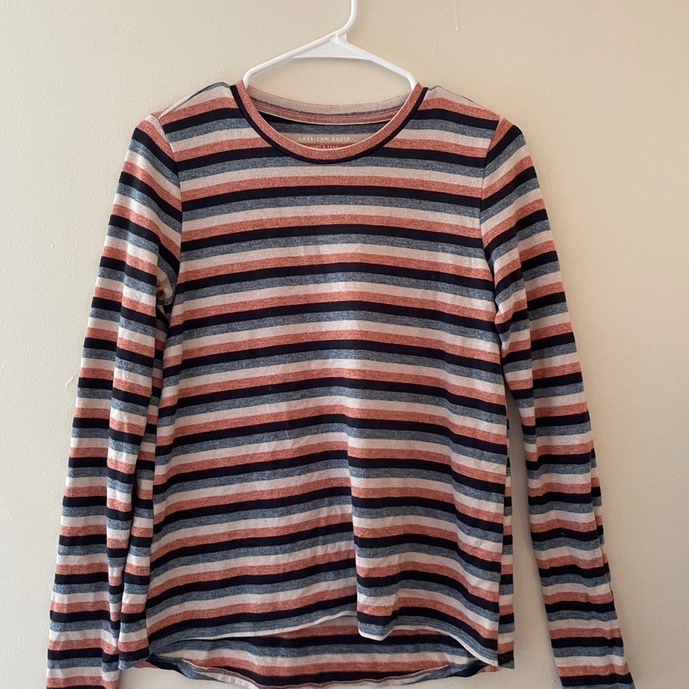 2/$15 S- American Eagle Soft Plush Coral Navy Striped Long Sleeved Top